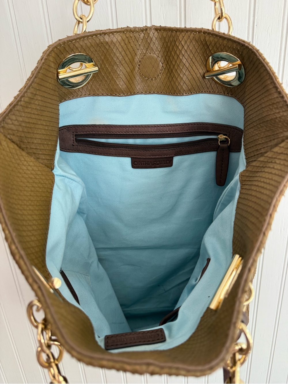 Cynthia Rowley Olive Green Tote Bag with Gold Hardware - Picture 9 of 9